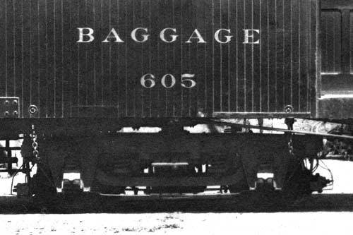 NWP 605 Baggage Truck